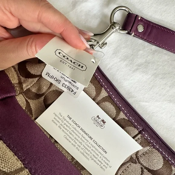 Coach shoulder bag - Picture 3 of 3